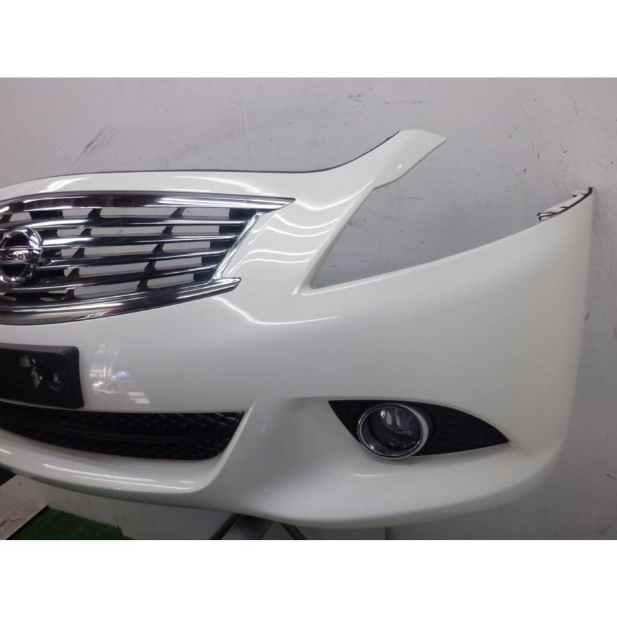 ☆(203331)平成26年 スカイライン V36 フロントバンパー 62022-1NF4B