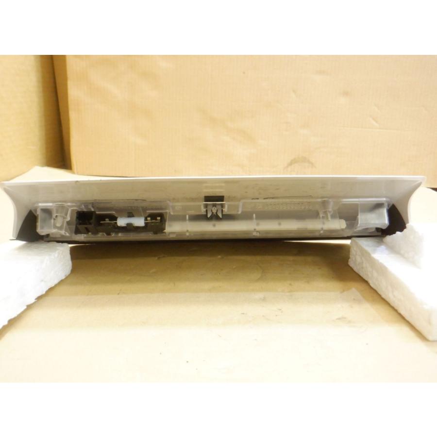 ☆(213210)平成21年 シトロエンC5 ABA-X7XFV ハイマウントストップ