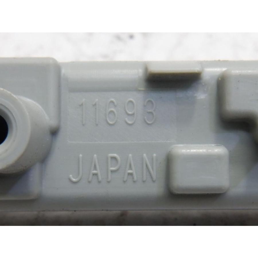 213398)平成25年 カムリ AVV50 ハイマウントストップランプ 81006-33030-C0 : 中古パーツKOBE - 通販 ...