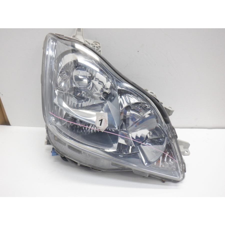 ☆(223198)平成16年 クラウン GRS182 ヘッドランプ右/ヘッドライト右