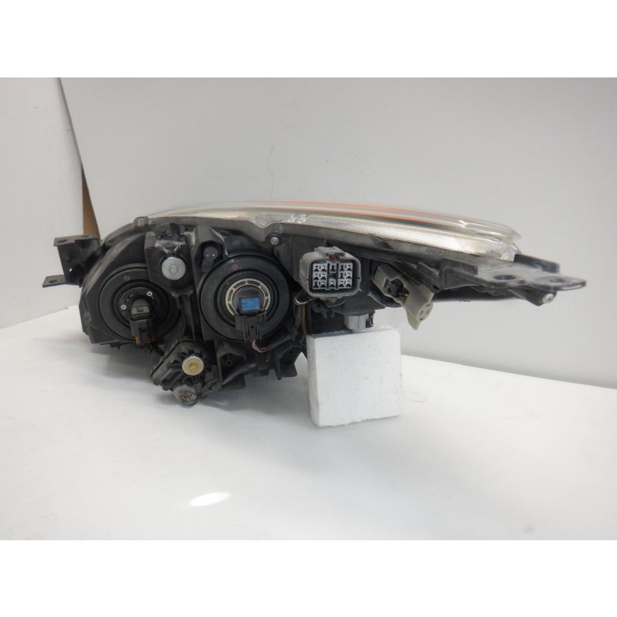★(223284)平成23年 アクセラ DBA-BLFFP ヘッドランプ右/ヘッドライト右 B44B-51-0K0D_1
