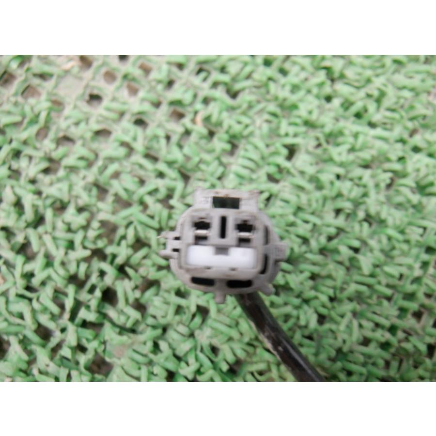 223308)平成11年 ブルーバード QU14 フロントナックル右(アッパーアーム他付属) 40010-2J500 ※走行距離：70 ...