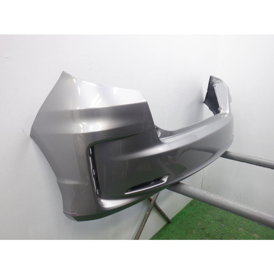 ホンダ フィット GP4リアバンパー 白 HYBRID RS ホンダ フィット GP4リアバンパー 白 HYBRID RS ホンダ フィット GP4