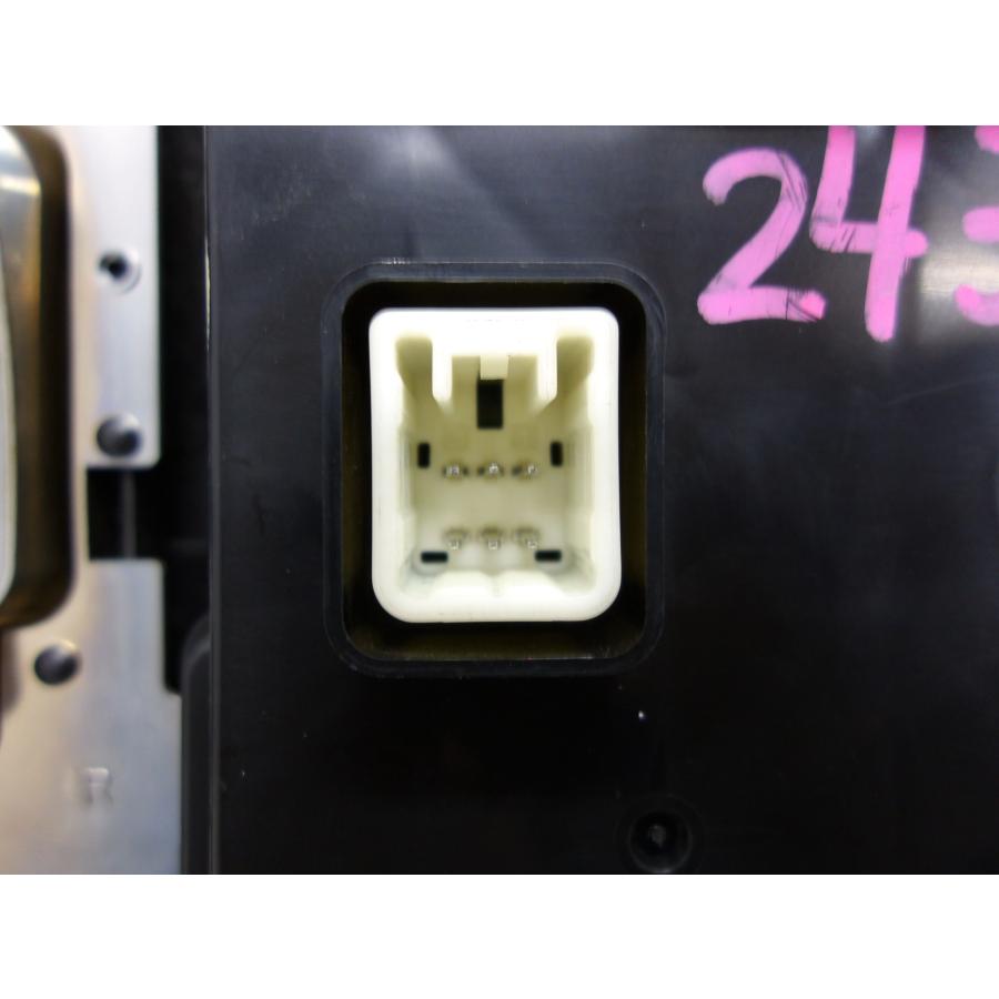 ☆(243446)平成18年 エスティマ ACR50W エアコンパネル 55900-28B90