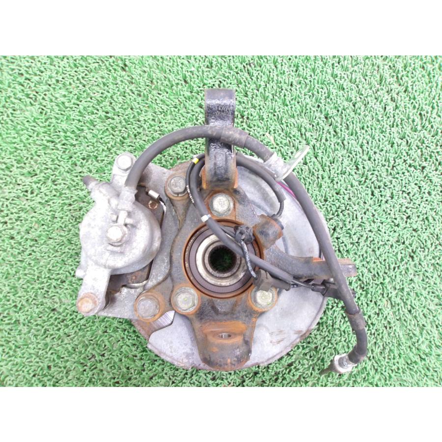 ★(263131)令和5年 ソリオ MA37S フロントナックル右/フロントブレーキ右 45111-83S00 ※走行距離：１８,６８３ｋｍ_1