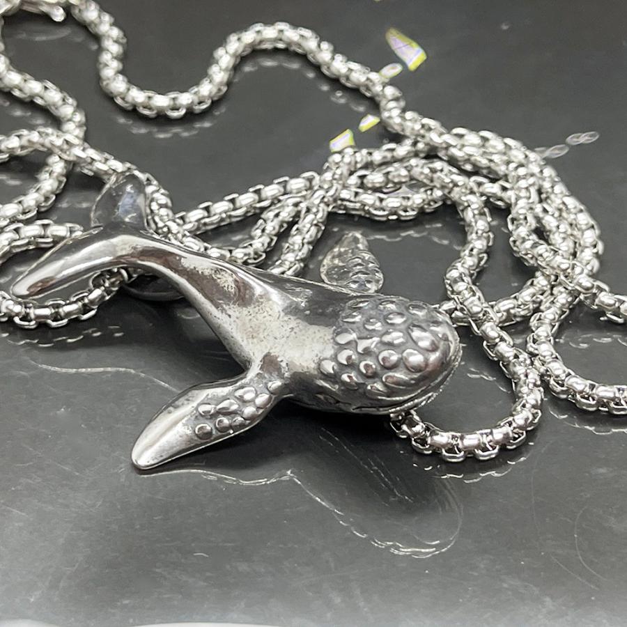 ネックレス ペンダント クジラ くじら 鯨 白鯨 シロナガスクジラ ネックレス ペンダント クジラ くじら 鯨 白鯨 シロナガスクジラ