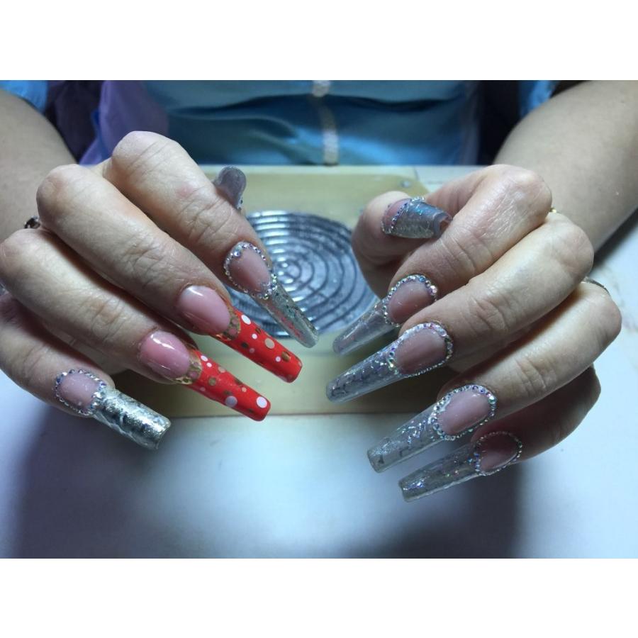 ネイルパーツ 夜光 ネイル グリッター チップ レジン ネイルアート 埋め込み デコネイル 3dネイル ラウンド ブラックライト ケース入り Nail 013 ちゅらネット にふぇーでーびる 通販 Yahoo ショッピング