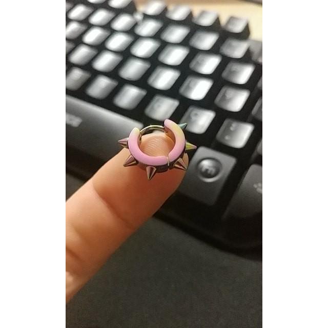 ピアス メンズ レディース フープピアス スタッズ 鋲 リング トゲトゲ