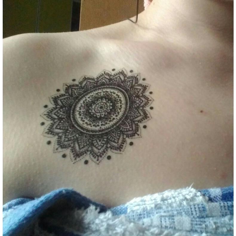 タトゥーシール 防水 ドリームキャッチャー 大判 花 ヘナ ヘナタトゥー J013 インディアン アジアン 刺青 入れ墨 墨 白黒 ボディアート シール オマケ付 Tatoo 053 ちゅらネット にふぇーでーびる 通販 Yahoo ショッピング