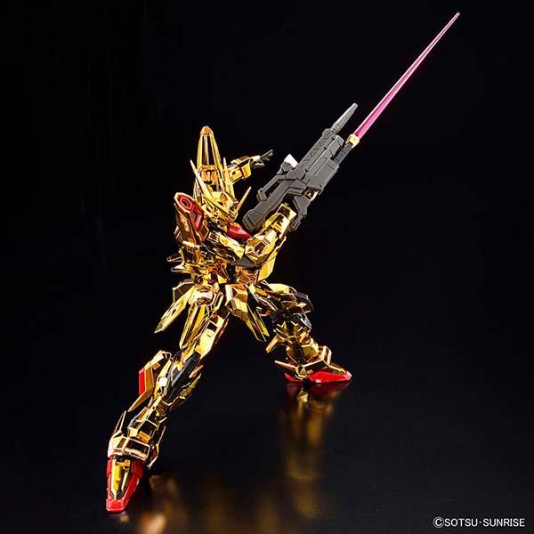 ガンダム ガンプラ RG アカツキガンダム オオワシ装備 1/144 新 ガンダム ガンプラ RG アカツキガンダム オオワシ装備 1/144 新