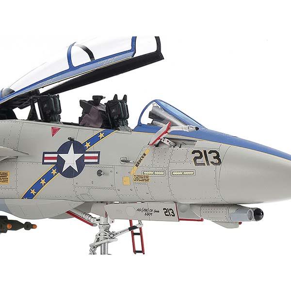 タミヤ（TAMIYA） プラモデル 飛行機 1/72 グラマン F-14D トム