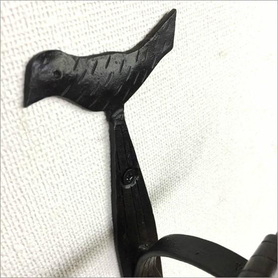 アイアン トイレットペーパーホルダー バード ロートアイアン トイレ収納 インド カントリー ヴィンテージ インダストリアル 手作り 家具と雑貨 Cicak Tokek 通販 Yahoo ショッピング