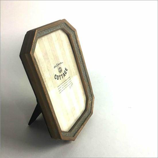 メール便送料無料】 アンティーク フォトフレーム 八角 ゴールド M