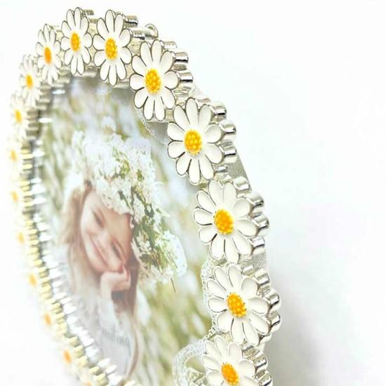 メール便対応可 フォトフレーム ラウンド フラワー カモミール 写真立て ホワイト 円形 フラワー 花柄 北欧 モダン かわいい おしゃれ お洒落 Ld 家具と雑貨 Cicak Tokek 通販 Yahoo ショッピング