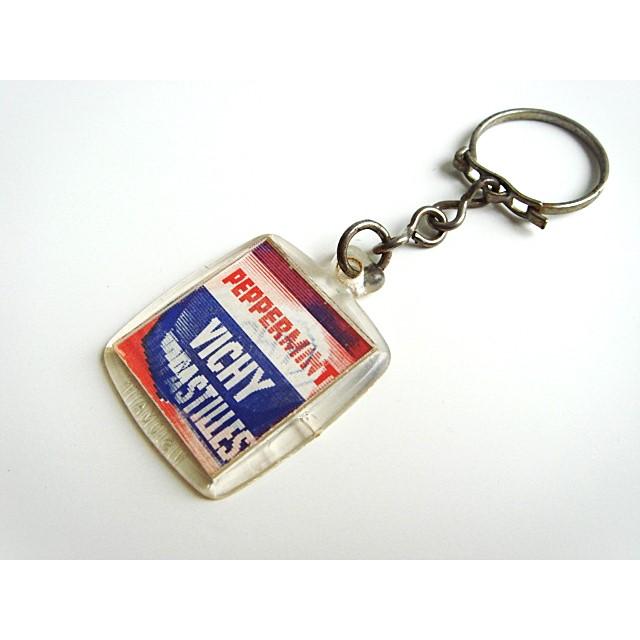 フレンチキーホルダー VICHY トリコロール フランス ヴィシー