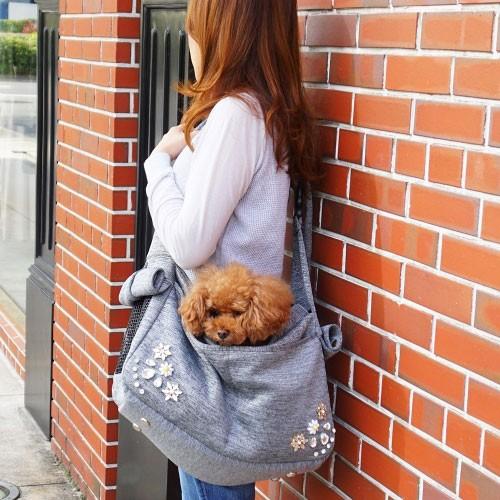 犬のキャリーバッグ GODPIVA フラワービジューバッグ ブラック ゴッドピヴァ 