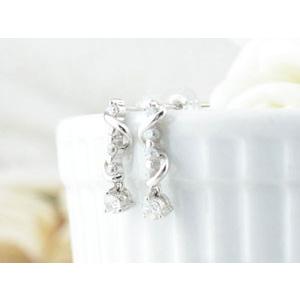 ピアス レディース 18金 ダイヤモンド ダイヤ キャッチ ホワイトゴールド 18k シンプル 誕生日 ブラ ピアス スタッドピアス  クリスマスの画像