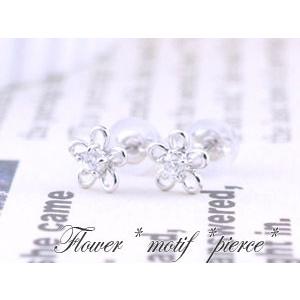 SV925 ピアス レディース ダイヤモンド フラワー スタッドピアス 0.07ct シルバー 花 ダイヤピアス シンプル ギフト クリスマスの画像