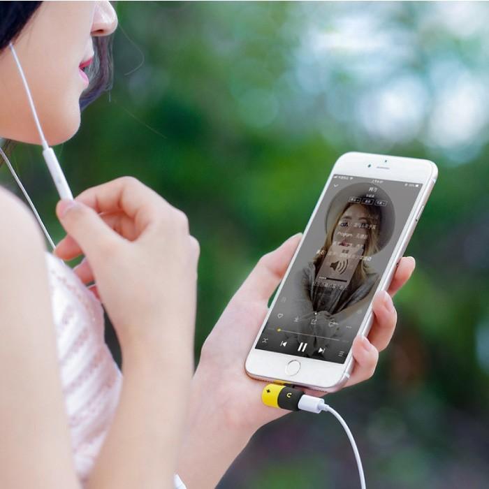 iPhone8 iPhone7 Plus イヤホン 充電変換ケーブル 2ポート付き iPhoneX
