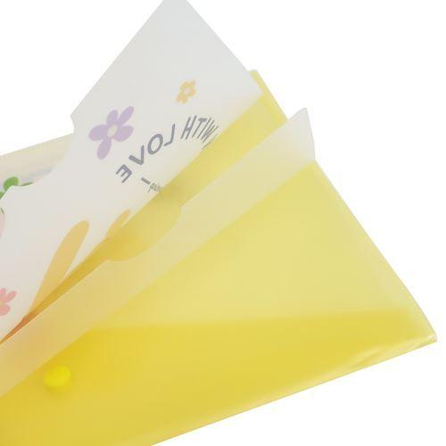 書類ホルダー くまのプーさん ポケット付き クリアファイル ディズニー 通販 イエロー グッズ キャラクターのシネマコレクション 通販 Paypayモール