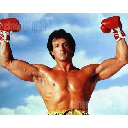 シルベスター・スタローン/『ロッキー』ガッツポーズの写真 : シネマ