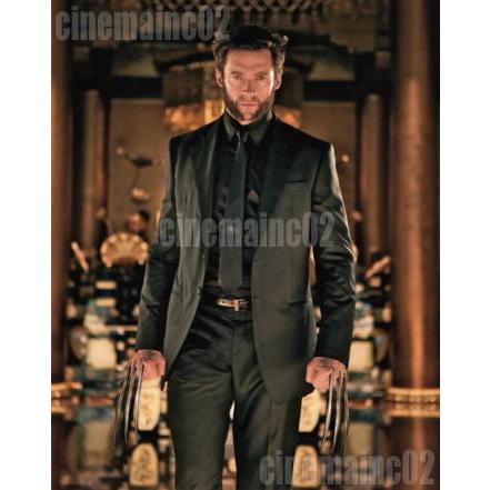 ヒュー・ジャックマン/『ウルヴァリン・サムライ』屋敷内でスーツの