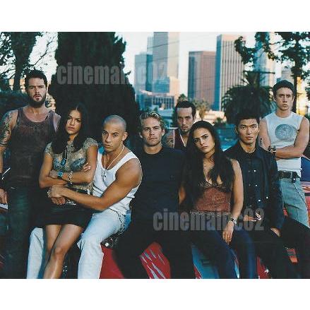 ワイルド・スピード』ファミリー8人の写真/ポール・ウォーカー、ヴィン