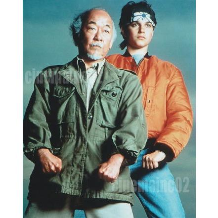 ベスト・キッド』拳を握る2人の写真/ラルフ・マッチオ、ノリユキ 