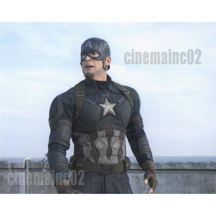 クリス・エヴァンス/『キャプテン・アメリカ』振り向くキャプテンの