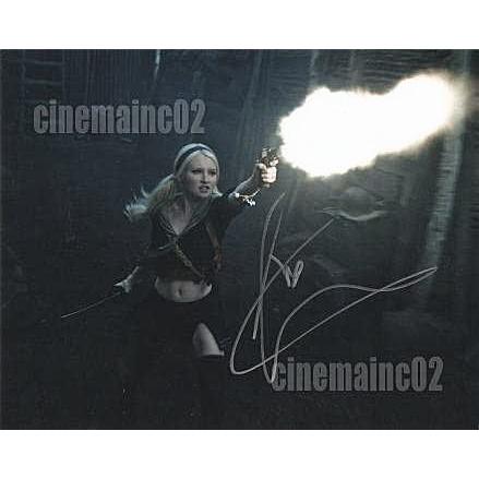 セール！エミリー・ブラウニング直筆サイン入り『エンジェル ウォーズ