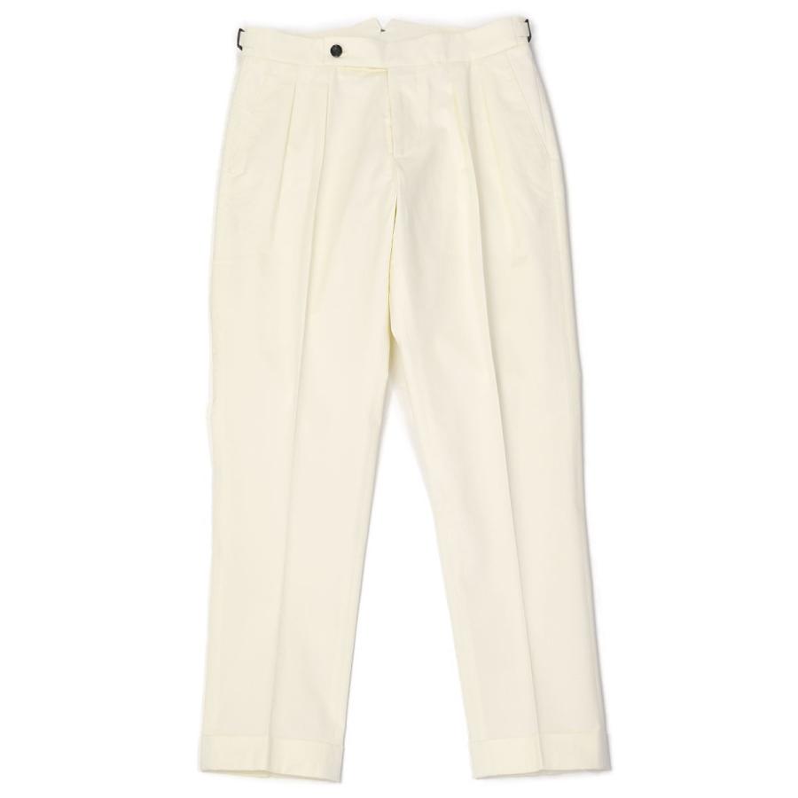 【未使用】BERWICH ベルウィッチ ホワイトパンツ　ワンプリーツ　サイズ42 BERWICH BERWICH【ベルウィッチ】ツープリーツパンツ SCOTCH
