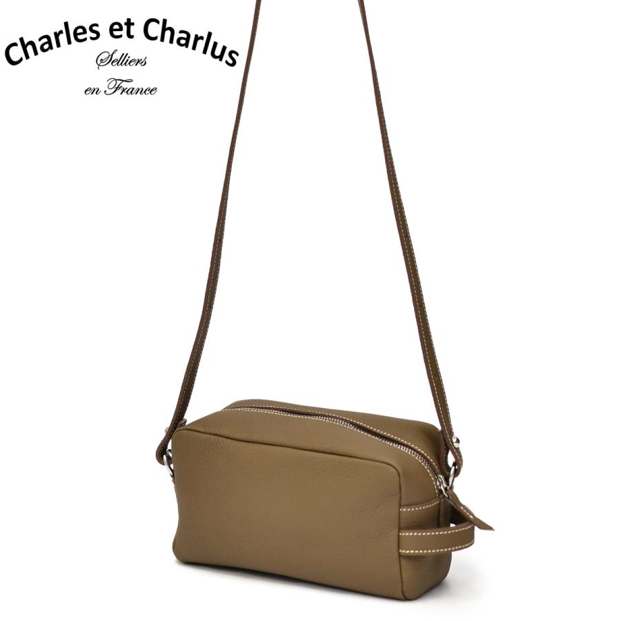 Charles et Charlus【シャルル・エ・シャルリュス】ポーチ
