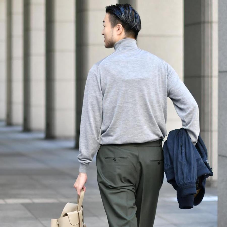 ジョンスメドレー タートルネック セーター グレー　S ウール100% JOHN SMEDLEY ジョンスメドレー タートルネック ニット RICHARDS