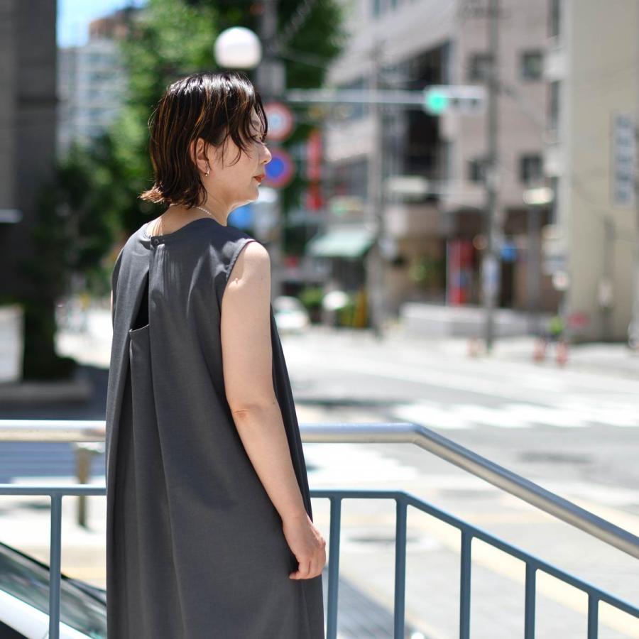 DESCENTE新品☆タグ付き デサント ノースリーブワンピース L 黒
