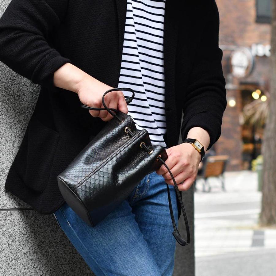 販売最安』 （美品) Cisehi シセイ1201/LDドローストリングバック www