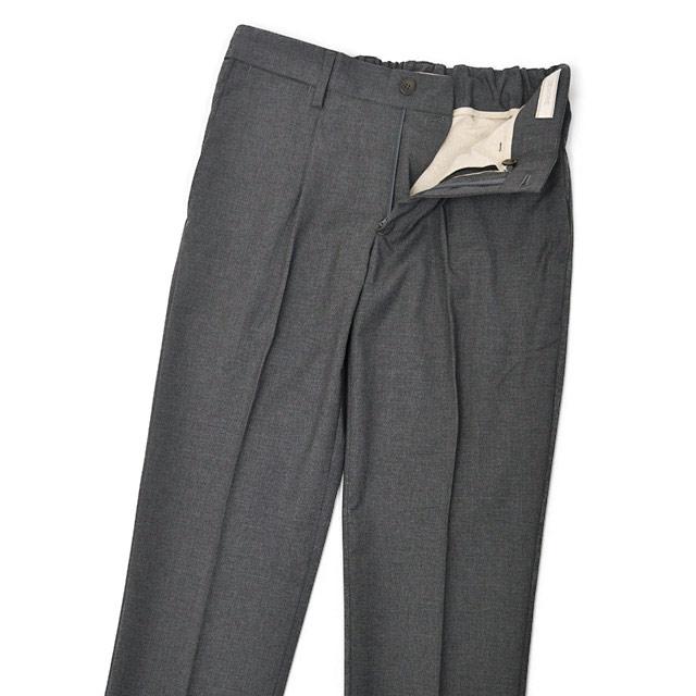 DEVORE Incipit【デヴォレインチピット】ワンプリーツイージーパンツ DVR15 W2007 0205 テクノウール ウール ポリエステル ストレッチ グレー |  | 02