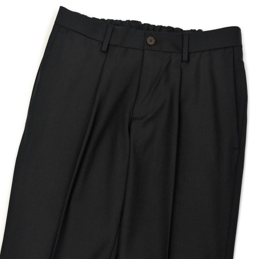 DEVORE Incipit【デヴォレ インチピット】ワンプリーツイージーパンツ DVR15 W2022 1 ストレッチ ウール ポリエステル ブラック | 