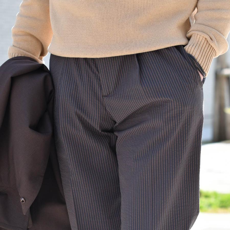DEVORE Incipit【デヴォレ インチピット】ワンプリーツイージーパンツ DVR15 K1010 400 コットン ブラウン×ネイビー |  | 08