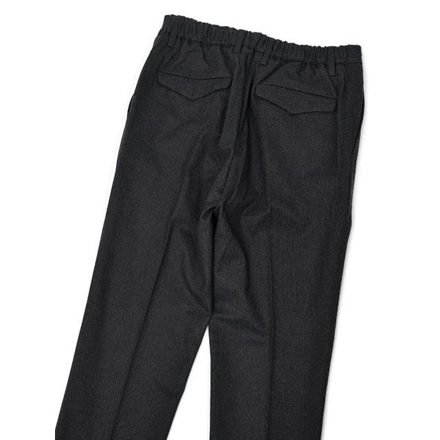 【FINAL SALE 返品交換不可】DEVORE Incipit【デヴォレ インチピット】ワンプリーツイージーパンツ DVR15 コットン ビスコース エラスタン チャコールグレー |  | 03