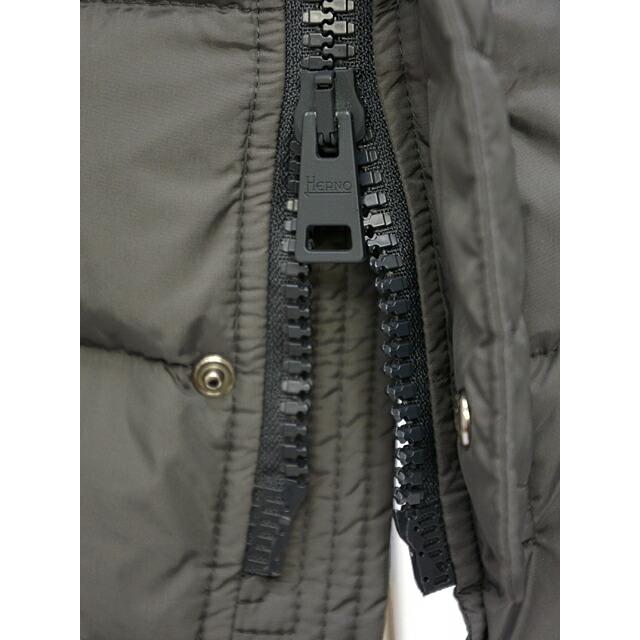 ヘルノ　HERNO ナイロンコート　グレー　50 美品 HERNO 【size44】HERNO【ヘルノ】フードダウンブルゾン PI0191U