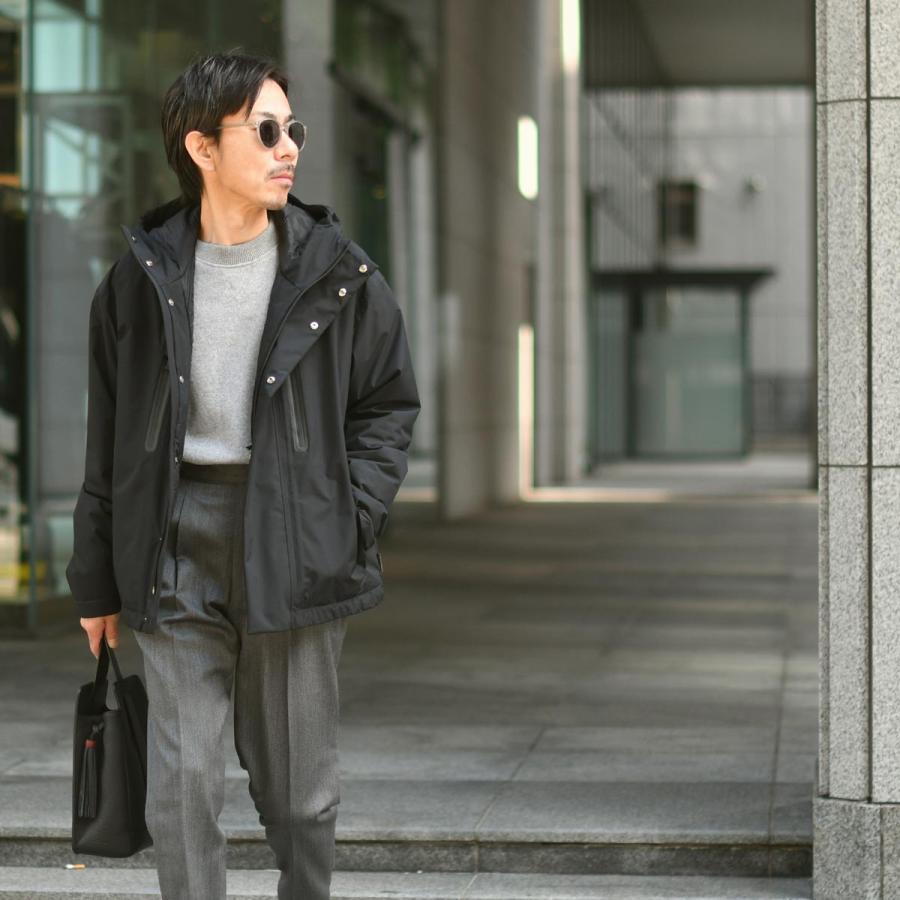 HERNO【ヘルノ】フーデッドブルゾン GI000563U 12841 9300 ポリエステル ブラックの画像