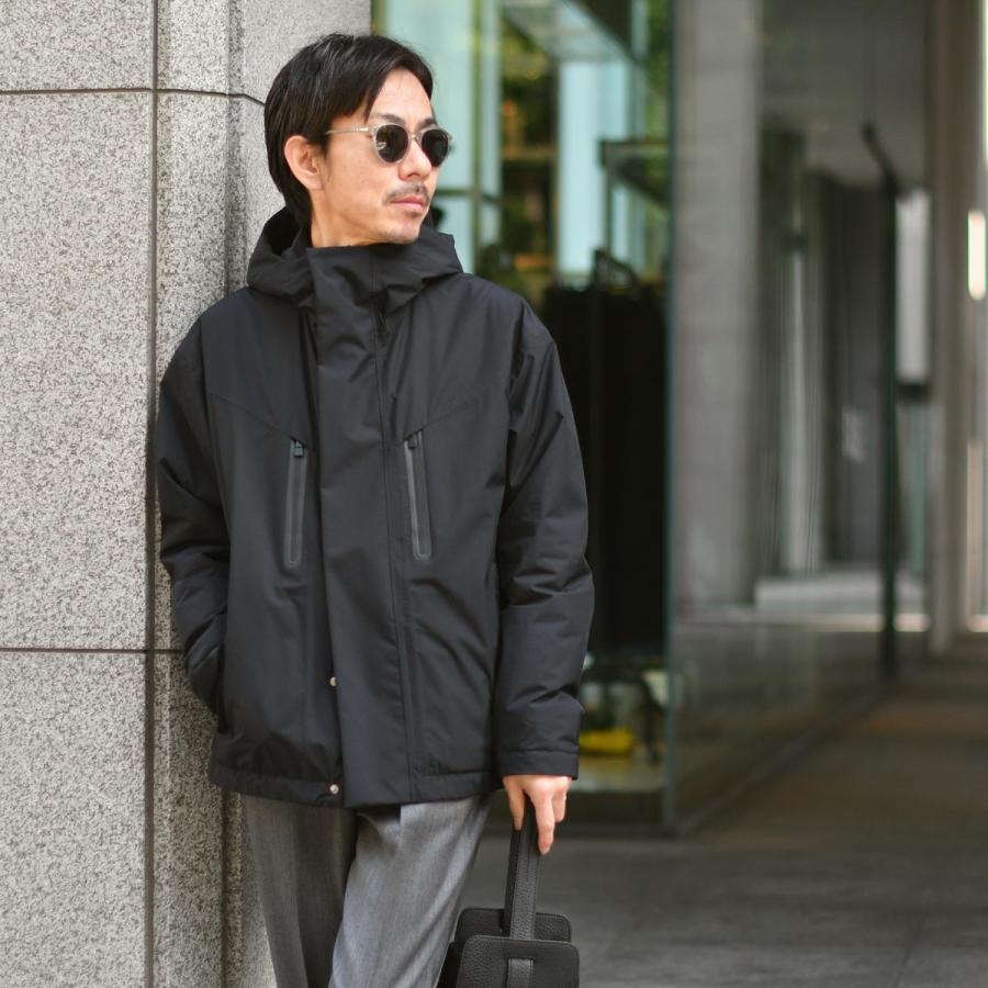 HERNO【ヘルノ】フーデッドブルゾン GI000563U 12841 9300 ポリエステル ブラックの画像