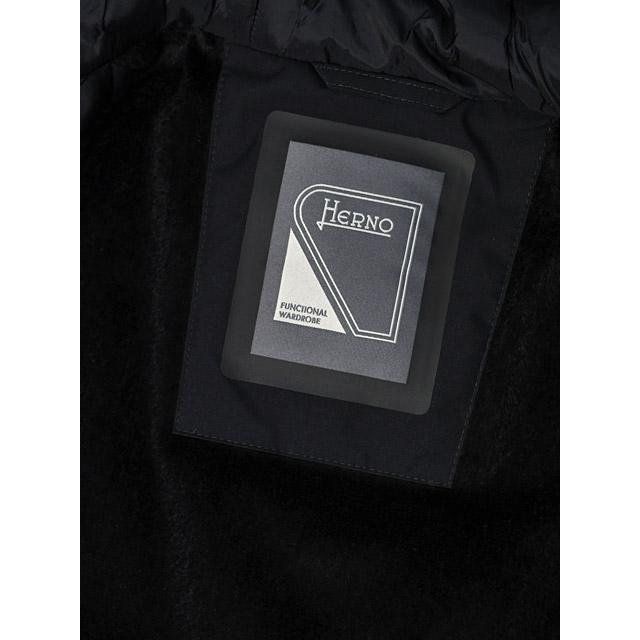 HERNO【ヘルノ】フーデッドブルゾン GI000563U 12841 9300 ポリエステル ブラックの画像