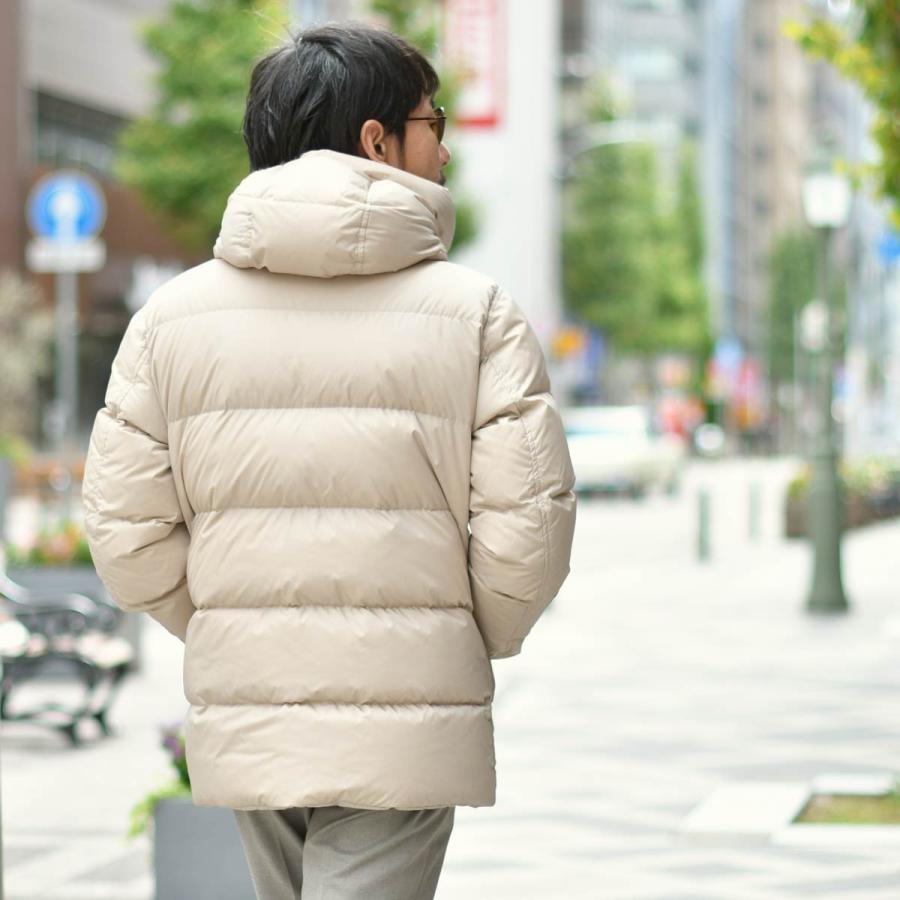 HERNO【ヘルノ】フードショートブルゾン PI001140U 12004 1985 ナイロン ベージュの画像