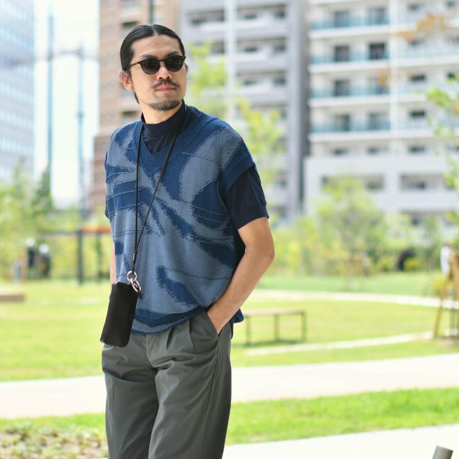 Daniel&Bob【ダニエルアンドボブ】ネックポーチ UTILITY NECK POUCH GFT075.1 22 99 シュリンクレザー ブラック | Daniel & Bob | 09
