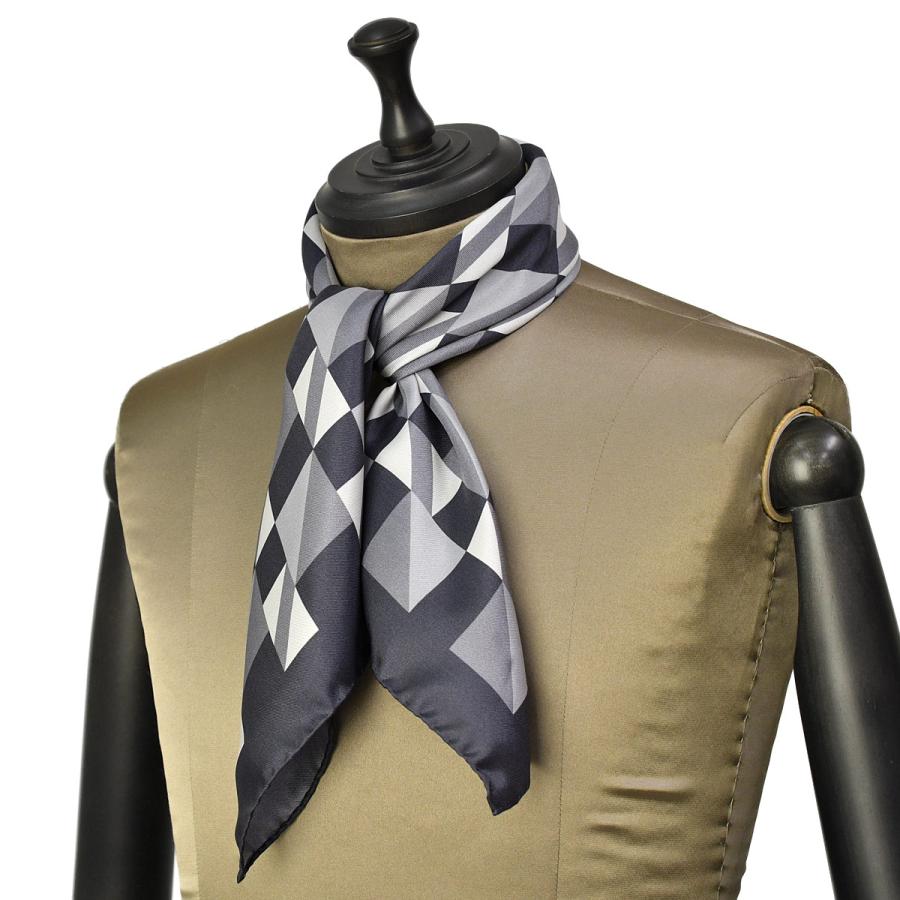 GIERRE【ジエレ】ネッカチーフ 605069 05 シルク 幾何学 シルバー グレー | GIERRE