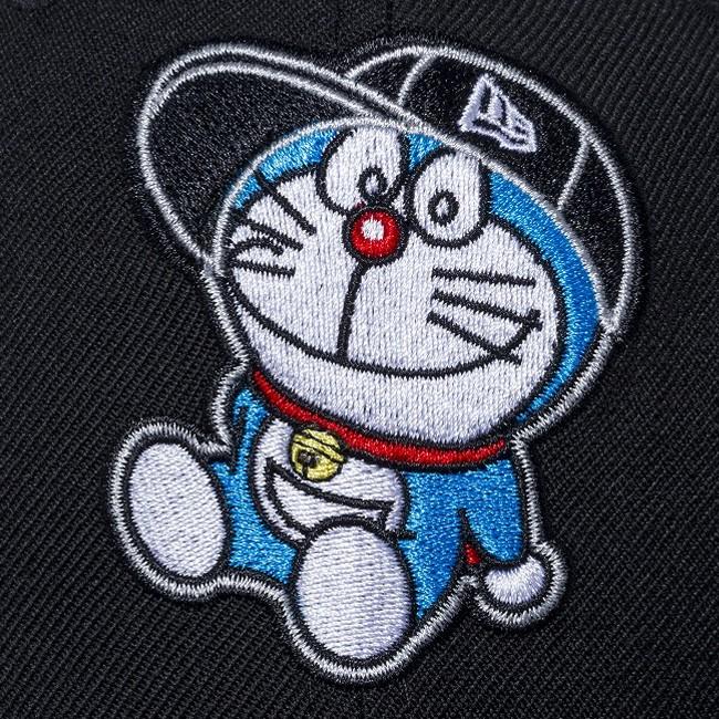ドラえもん×ニューエラ 950 スナップバック キッズ キャップ ドラえもんロゴ ブラック キャラクターカラー ホワイト Doraemon×New Era 9FIFTY Kids Doraemon｜cio｜02