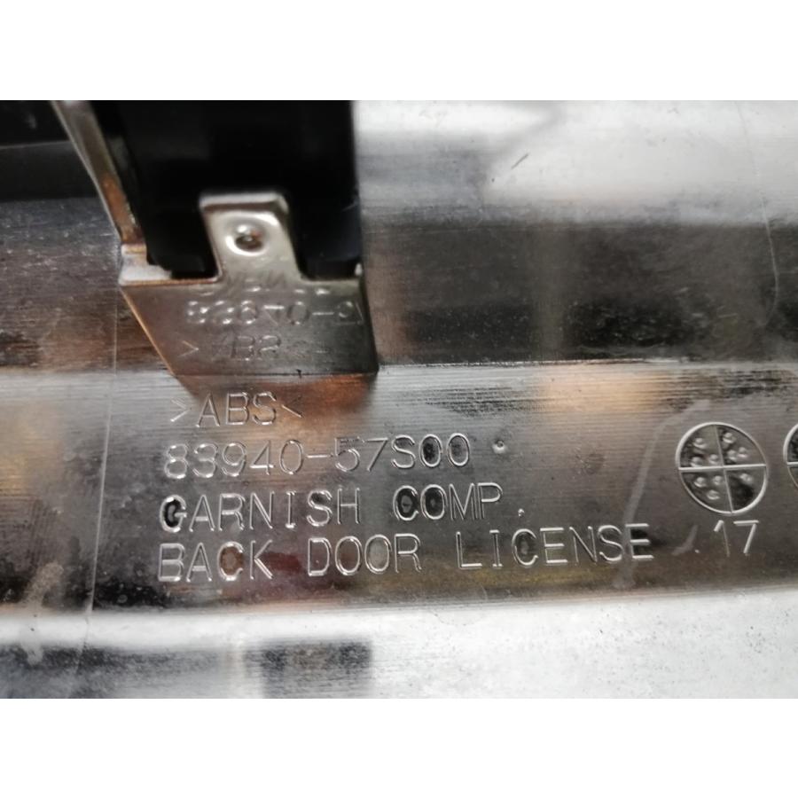 ◇本州・四国は送料無料◇ ソリオ MA36S 後期 リアガーニッシュ