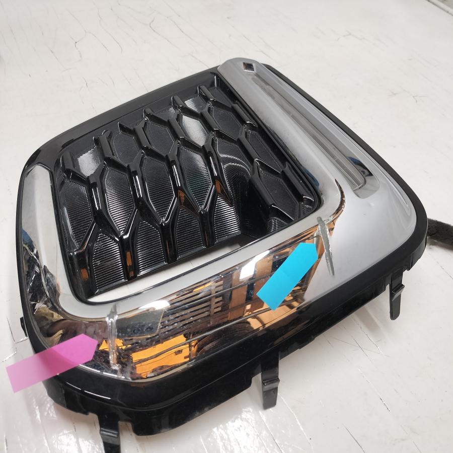 ◇配送先指定アリ◇ スバル フォレスター 前期 SK9 SKE 純正 LED