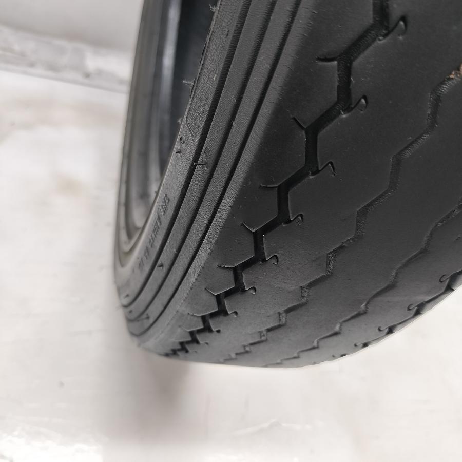 ◇配送先指定あり◇ ＜ホワイトリボン！ バイク用 オンロードタイヤ 1